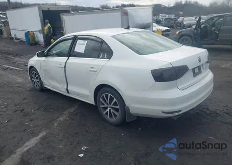 2017 Volkswagen Jetta 1.4T Se z USA, uszkodzony, nr VIN 3VWDB7AJ9HM359879